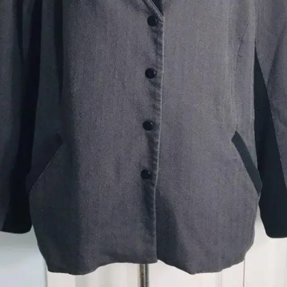 Lane Bryant Glamour Collection Gray and Blavk Herringbone Blazer size 18 - Picture 4 of 7